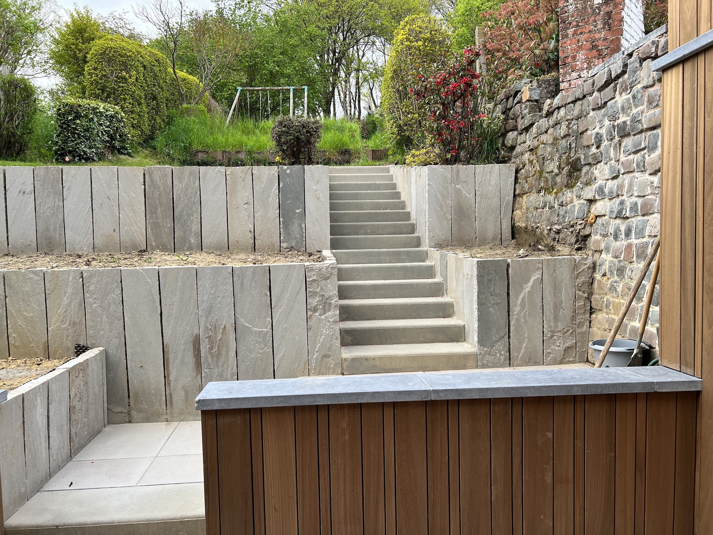 Mont-Saint-Guibert THB PAVING