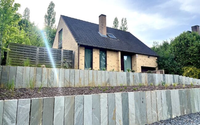 Retenue de terre en Kandla